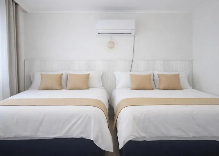 서교초등학교앞, White Linen House Apartment
