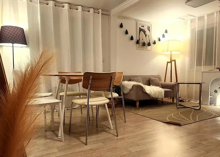 서교초등학교앞, White Linen House Apartment *